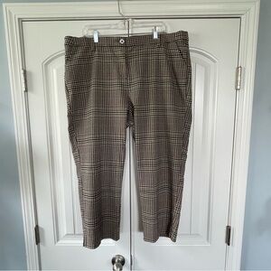 Women’s Plaid Brown Capri Pants 20W